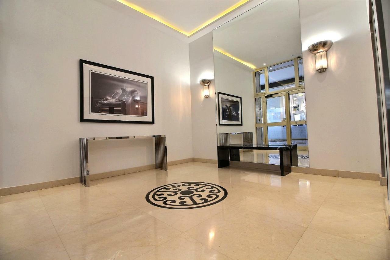 Le Grand Hotel كان المظهر الخارجي الصورة